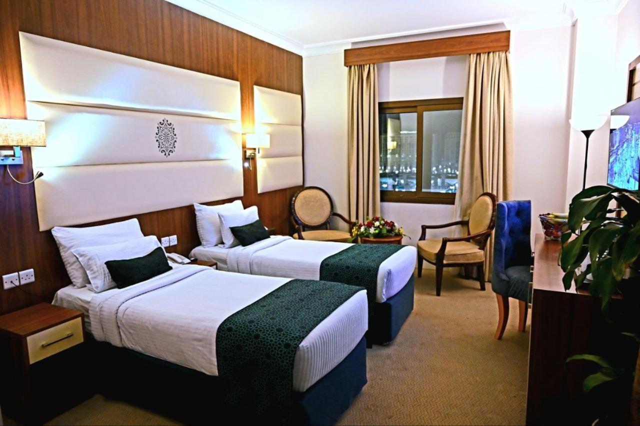 One Inn Hotel Medyna Zewnętrze zdjęcie