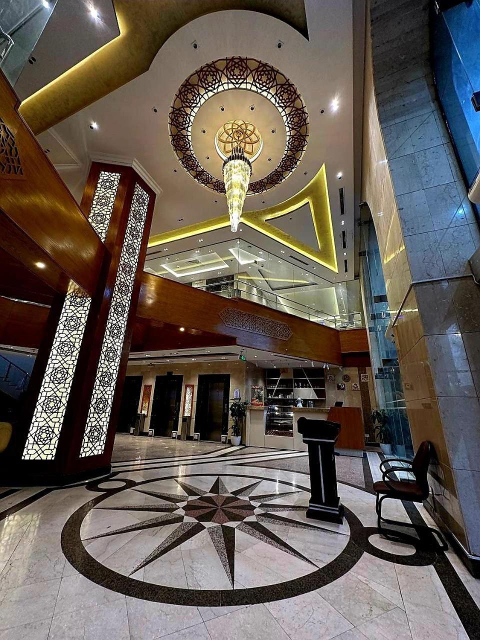 One Inn Hotel Medyna Zewnętrze zdjęcie