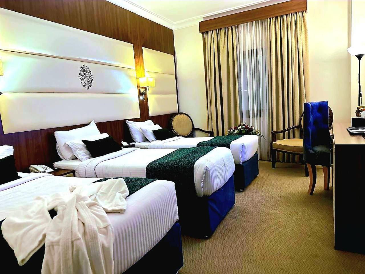 One Inn Hotel Medyna Zewnętrze zdjęcie